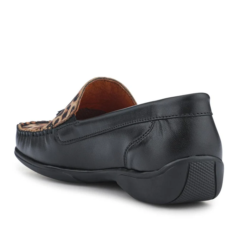 Embroided Panel Leather Loafers - CONT39001 / 325 241 - Black-Leopard