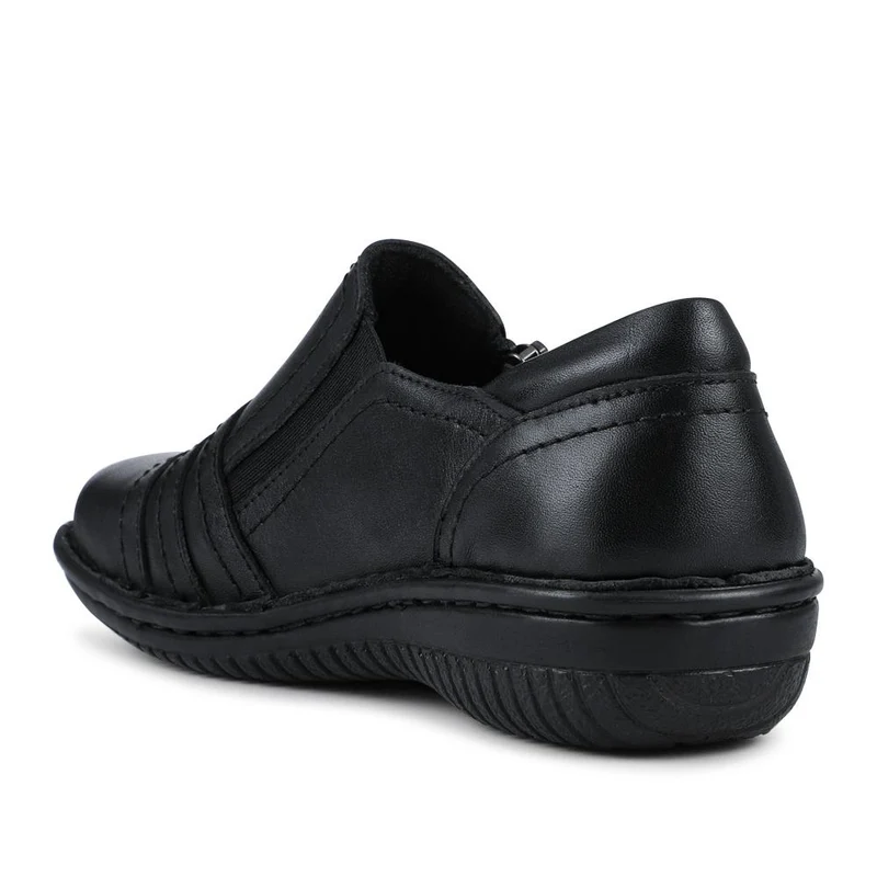 Loretta Wide Fit Leather Handmade Slip-Ons - HAK42017 / 328 589 - Black