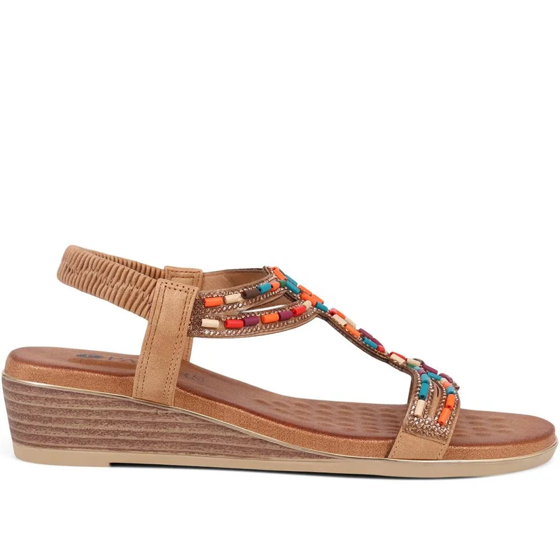Embellished Wedge Sandals - BAIZH39071 / 325 102 - Camel