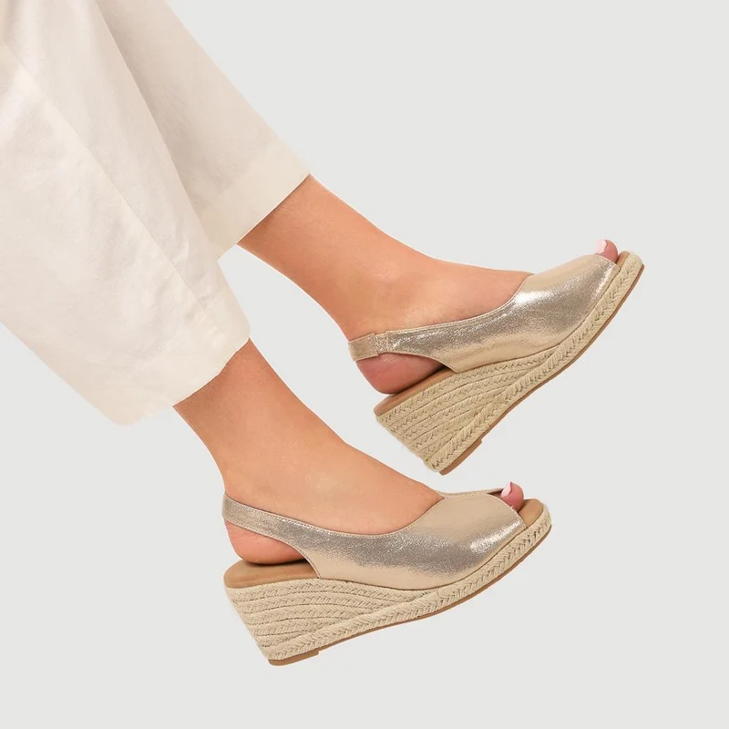Slip-On Espadrilles - HUANG39005 / 324 902 - Gold