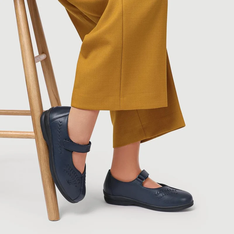 Extra-Wide Leather Mary Janes - TANTA / 327 206 - Navy