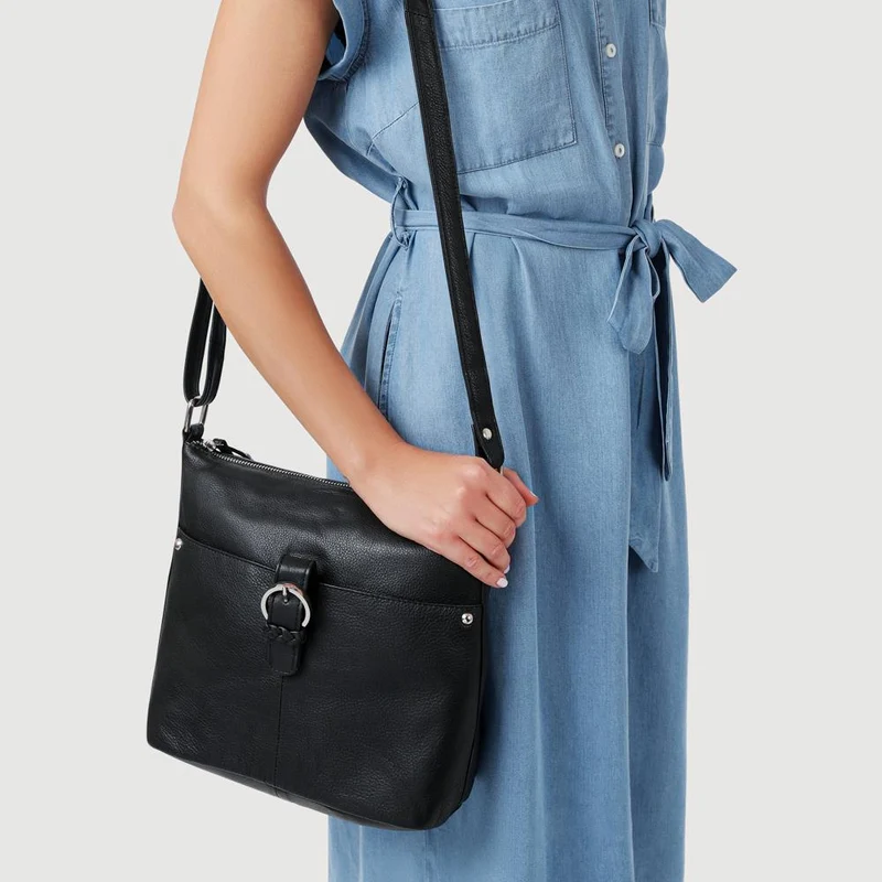 Leather Daily Zip-Close Crossbody Bag - JWNBG41003 / 327 771 - Black