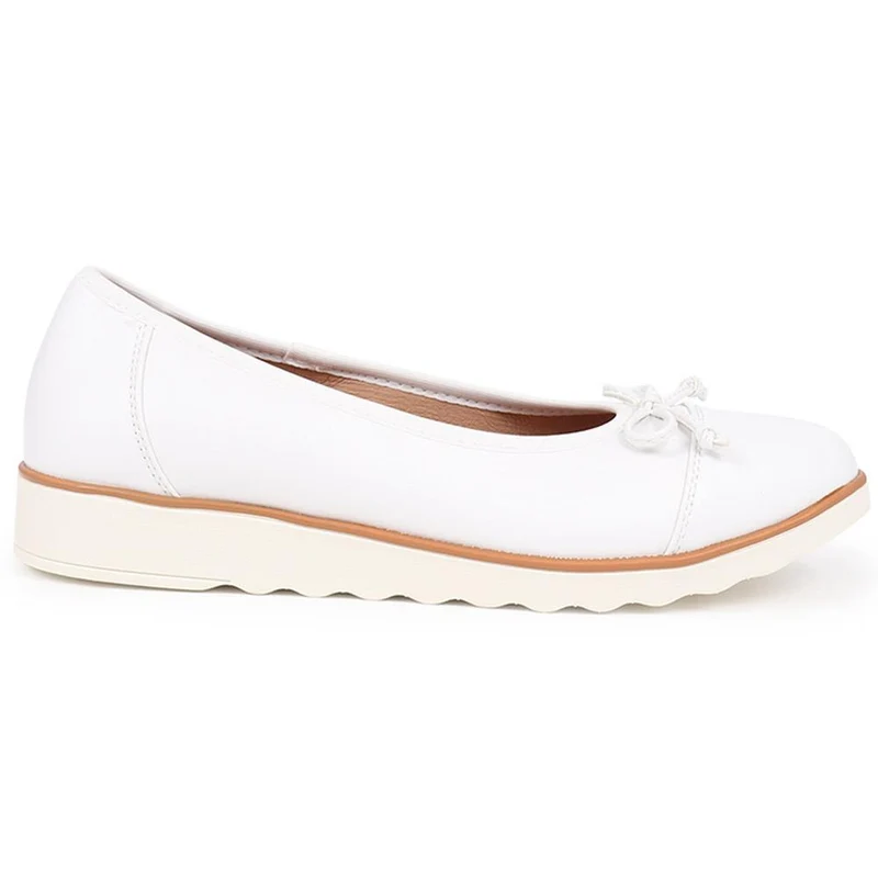 Lightweight Ballet Pumps - BRK34011 / 320 508 - White