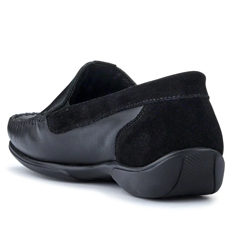 Leather Moccasins - CONT39003 / 325 242 - Black