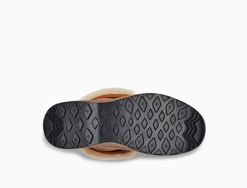 UGG Damen Adirondack III Stiefel – Kastanie