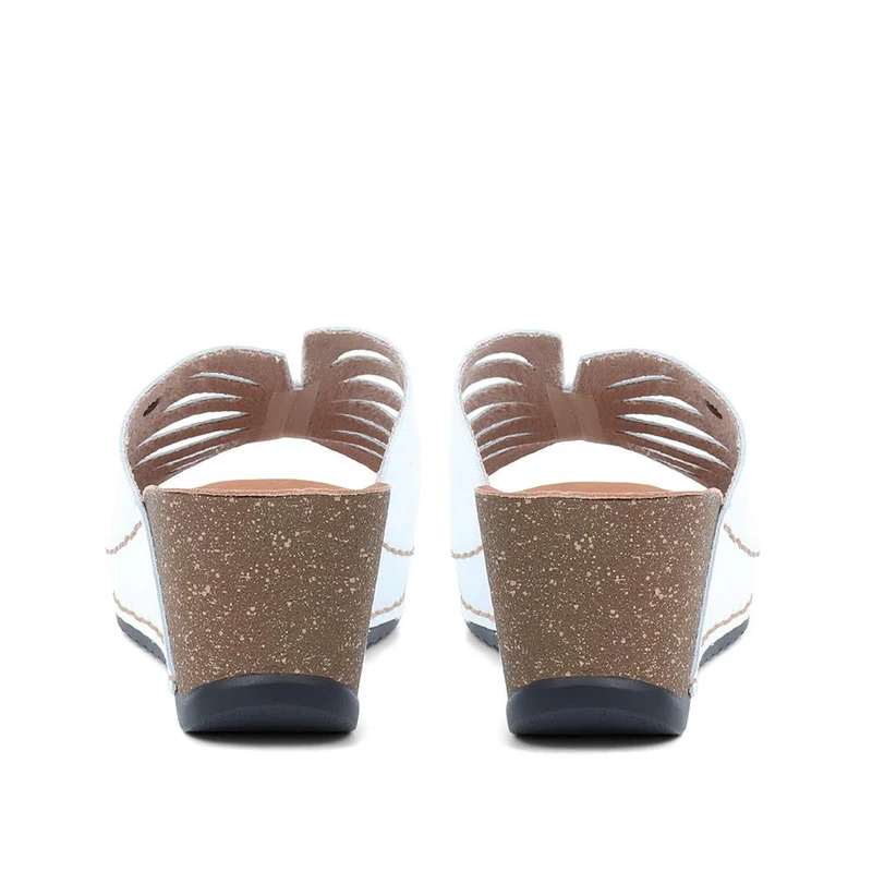 Fly Flot Wedge Heeled Mule Sandals - FLY37057 / 323 225 - White