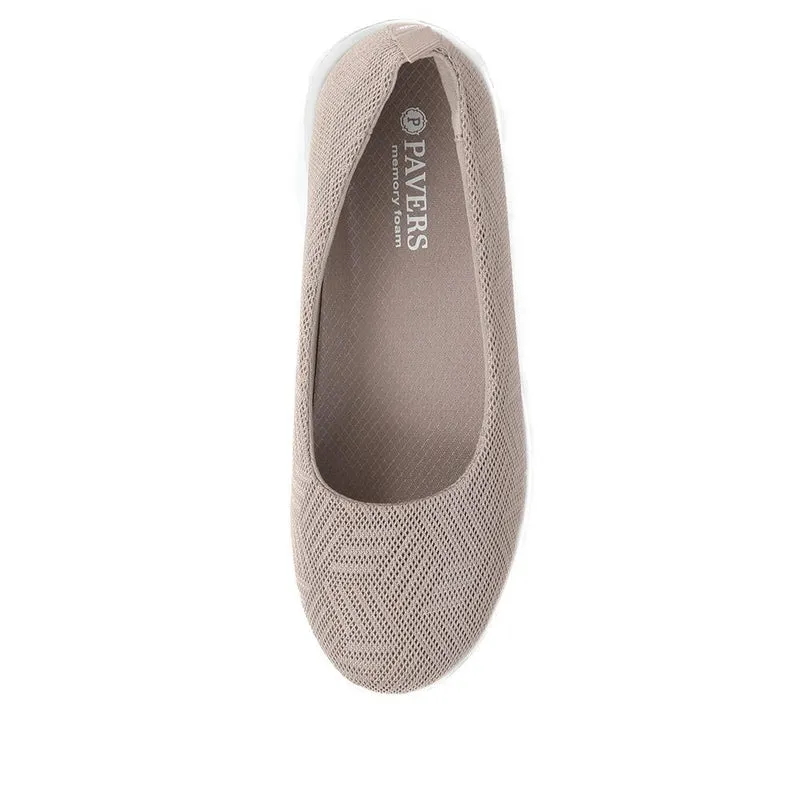 Memory Foam Slip On Shoes - BRK39003 / 325 007 - Taupe