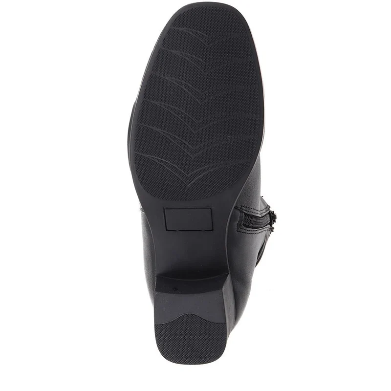 Polished Leather Heeled Ankle Boots - NAP38003 / 324 193 - Black