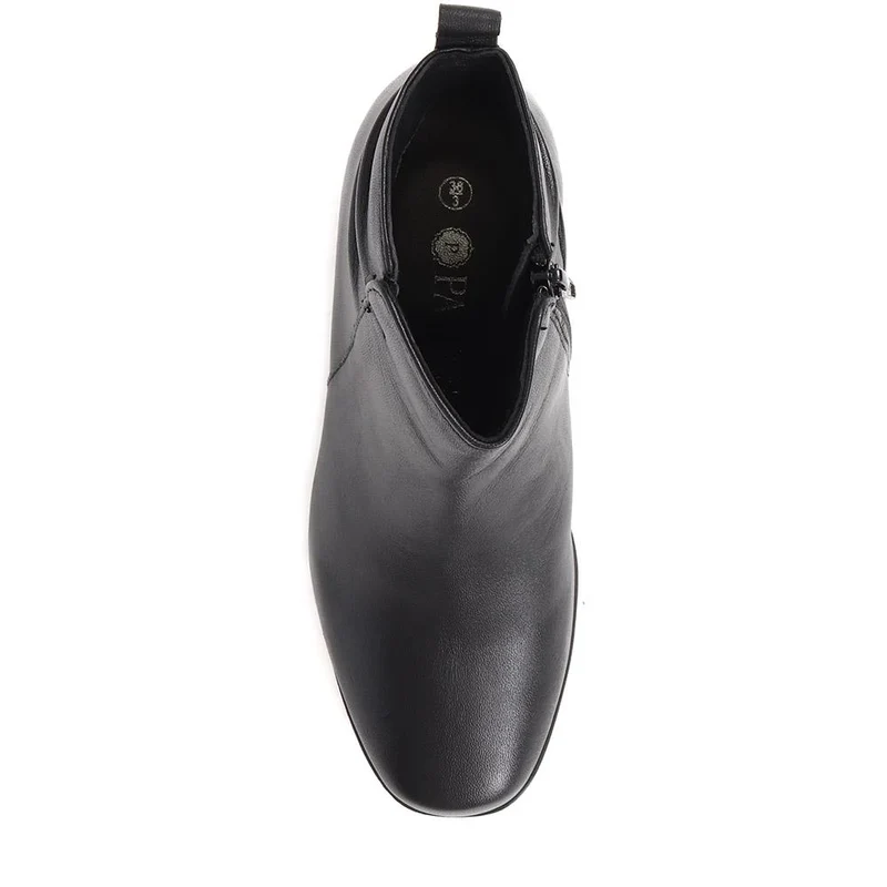 Polished Leather Heeled Ankle Boots - NAP38003 / 324 193 - Black