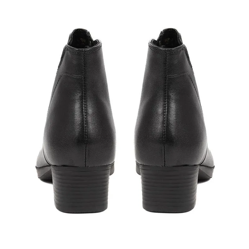 Heeled Leather Ankle Boots - NAP30008 / 316 682 - Black