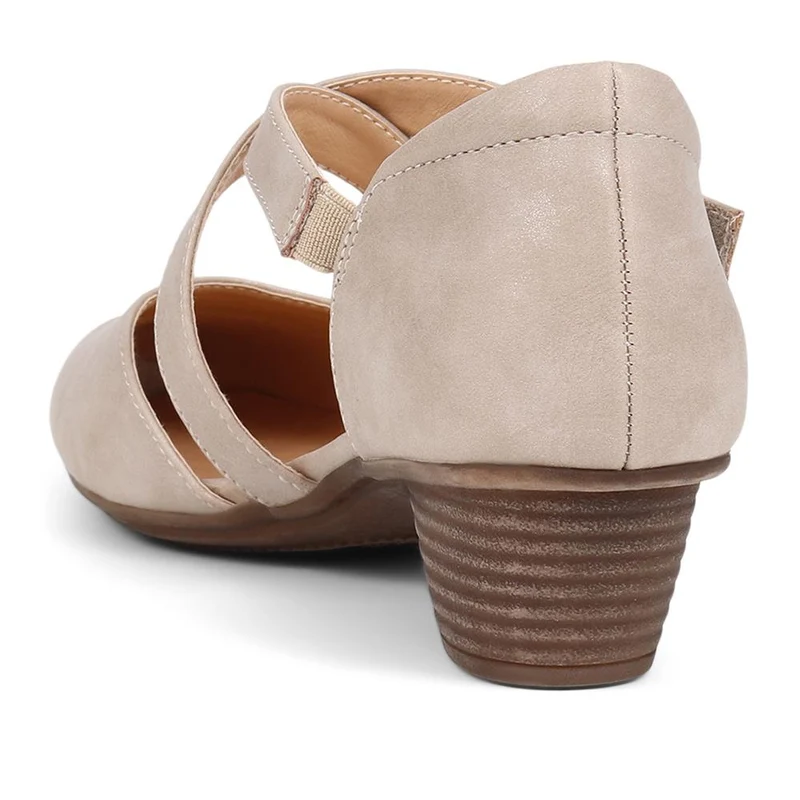 Low-Heeled Court Shoes - WBINS39078 / 325 127 - Taupe