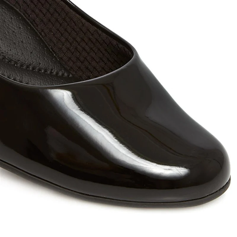 Block Heel Court Shoes - PIC26004 / 310 517 - Black Patent